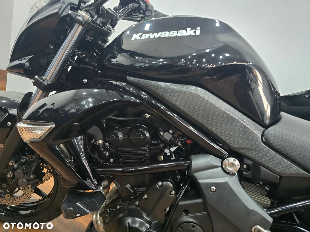 Kawasaki ER - 13