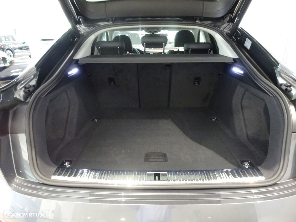 Audi Q8 e-Tron Sportback - 29