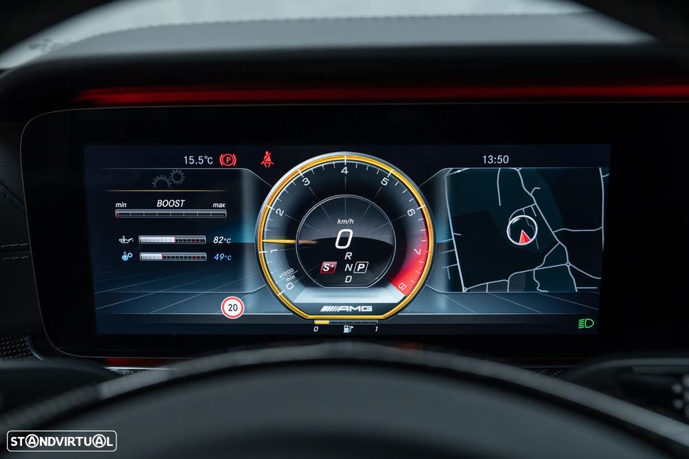 Mercedes-Benz E 63 AMG S 4-Matic+ - 37