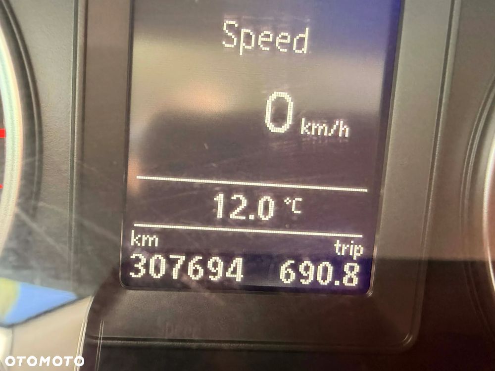 Volkswagen Tiguan 2.0 TDI DPF 4Motion Track & Avenue - 11
