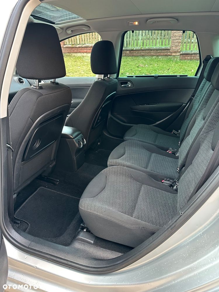 Peugeot 308 1.6 Premium - 15