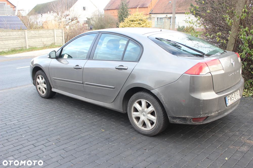 Renault Laguna 2.0 DCi Expression - 1