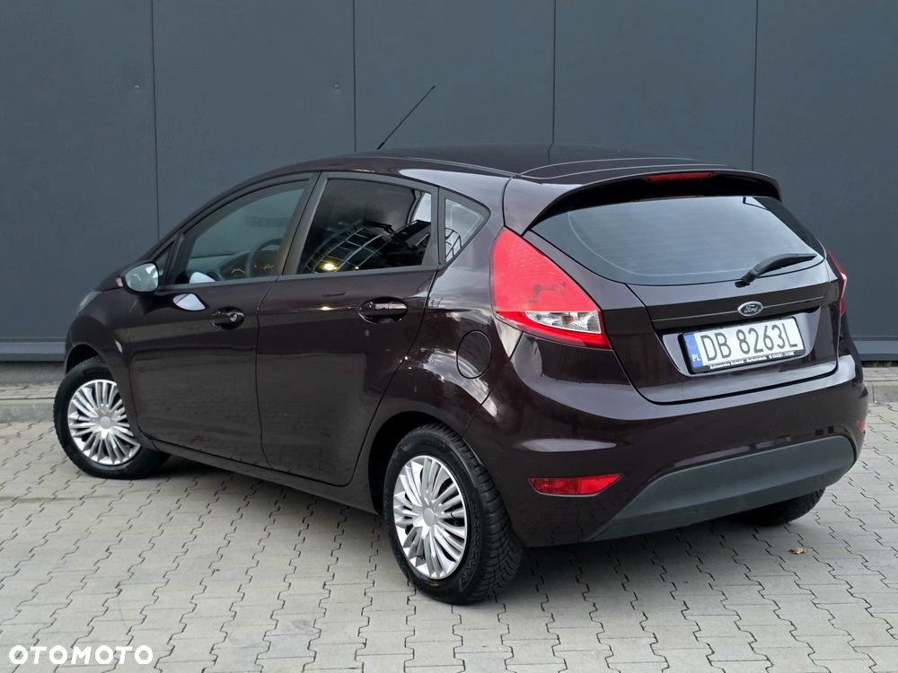 Ford Fiesta 1.25 Viva - 8