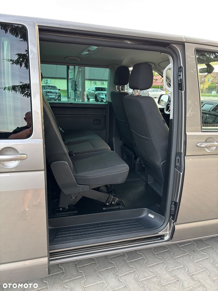 Volkswagen Caravelle 2.0 BiTDI L2 Comfortline 4Motion DSG - 9