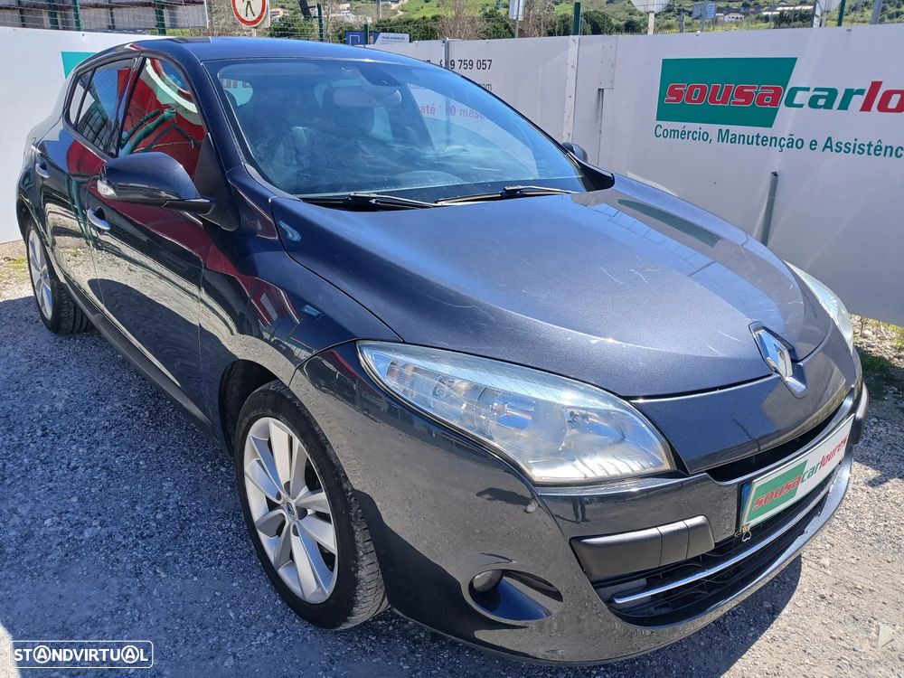 Renault Mégane 1.5 dCi Dynamique - 4