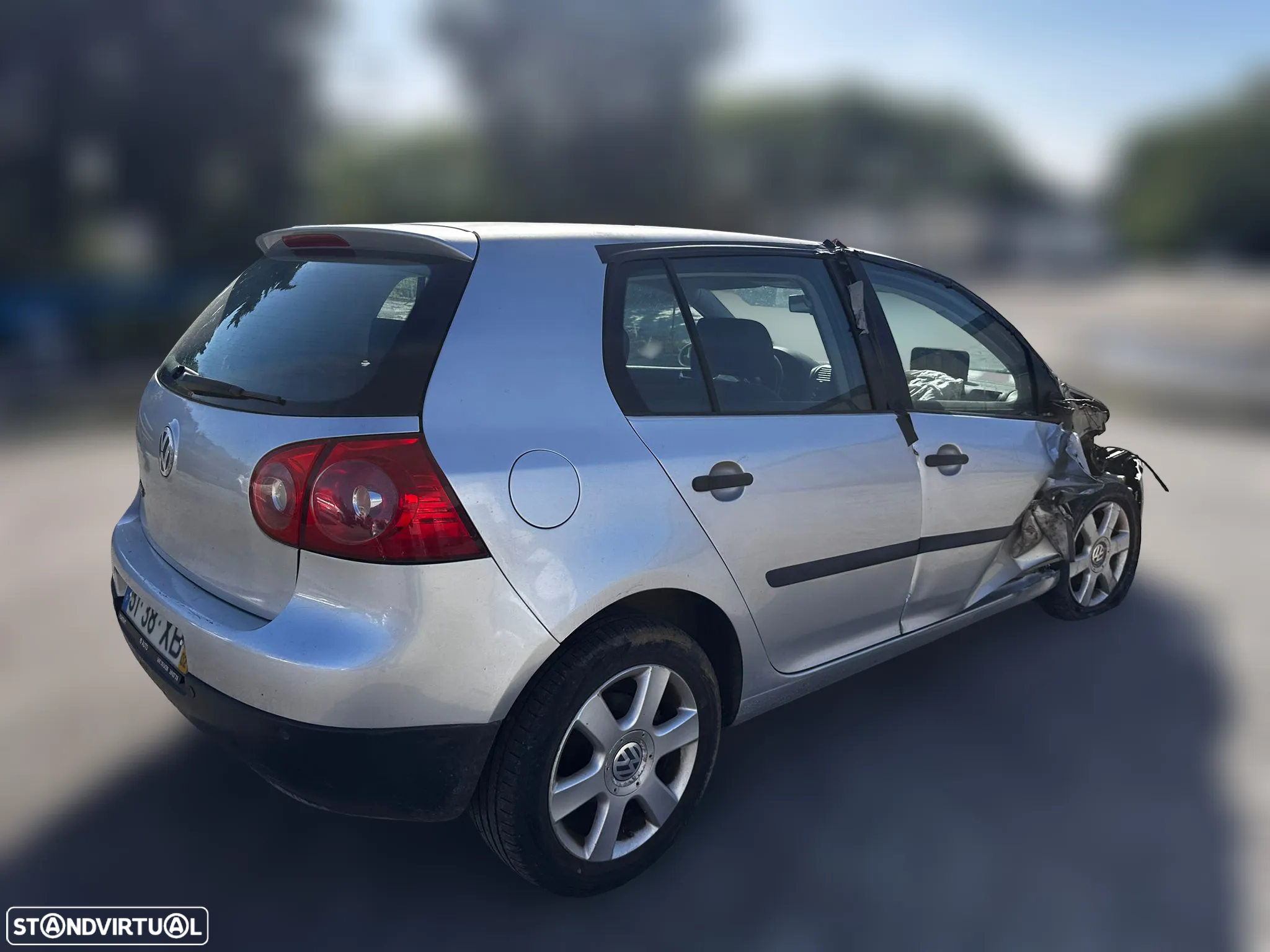 VW Golf V 1.4i 16V de 2004 para peças - 2