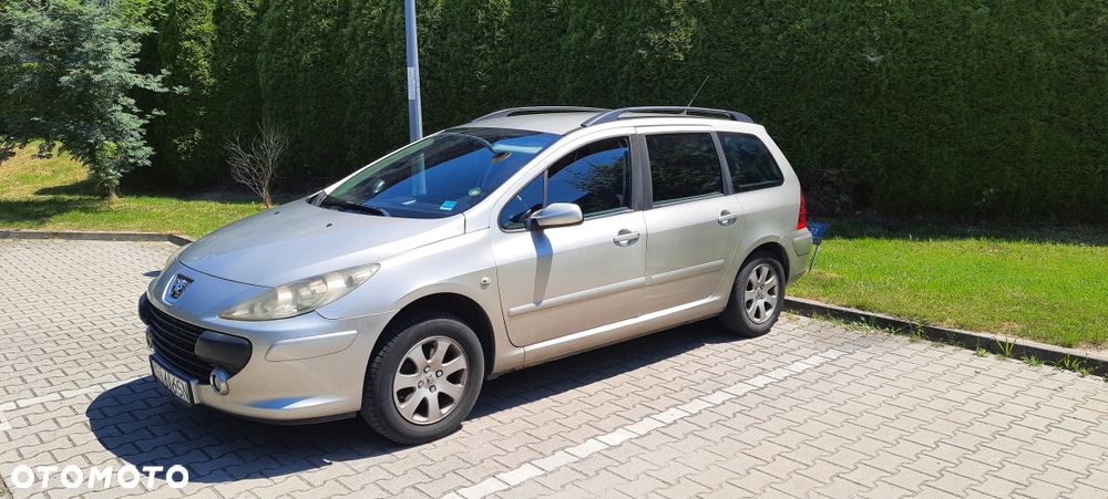 Peugeot 307 - 1