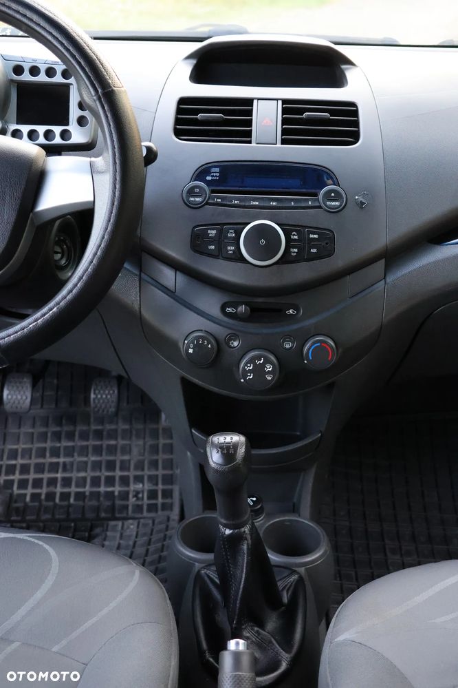Chevrolet Spark - 14
