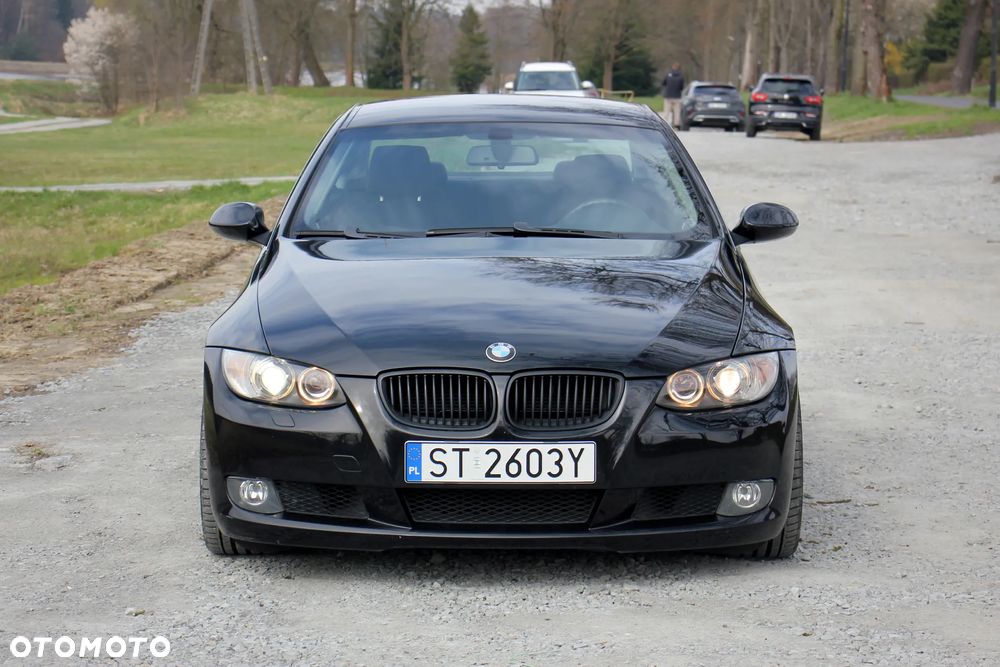 BMW Seria 3 330d - 2