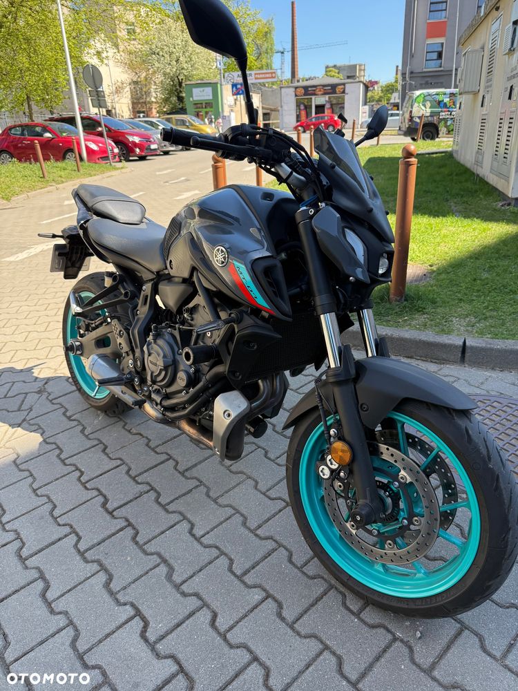Yamaha MT - 2