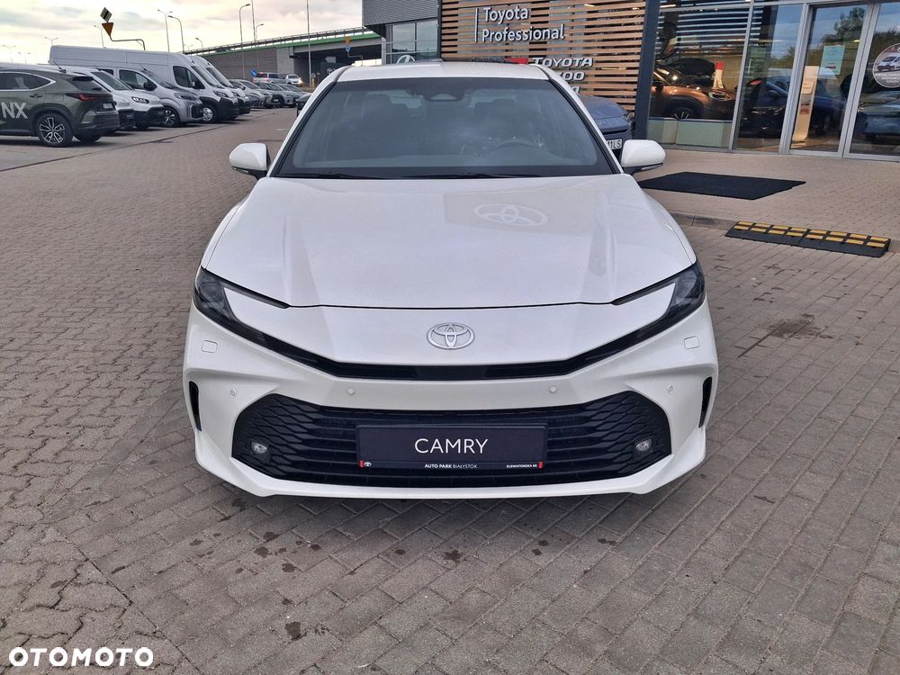 Toyota Camry 2.5 Hybrid Dynamic Force Comfort e-CVT - 10