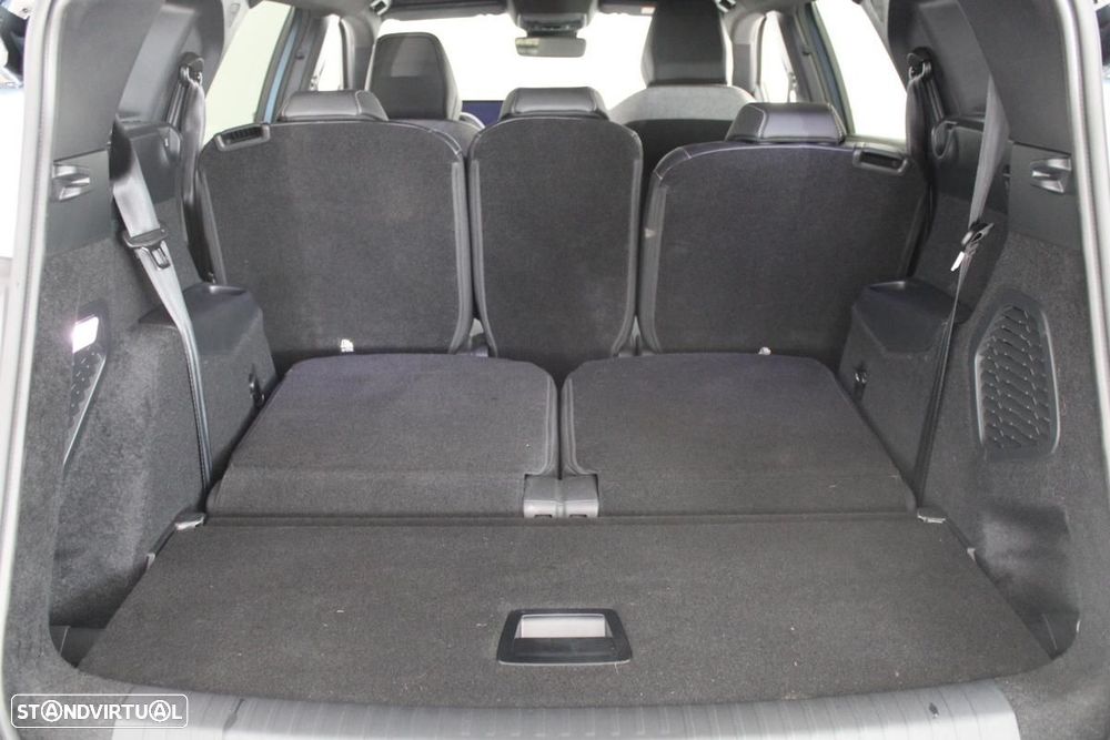 Peugeot E-5008 73 kWh Allure - 9