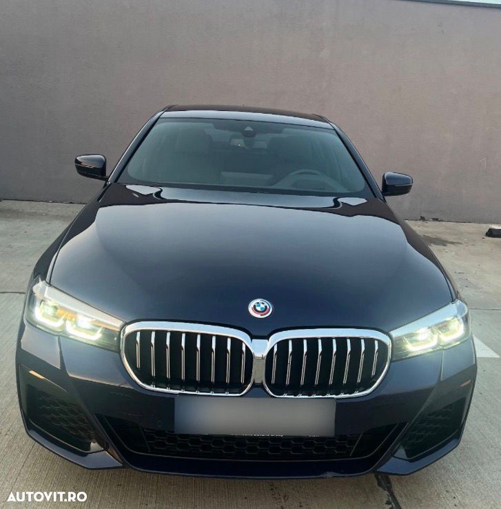 BMW Seria 5 540d xDrive AT MHEV - 14