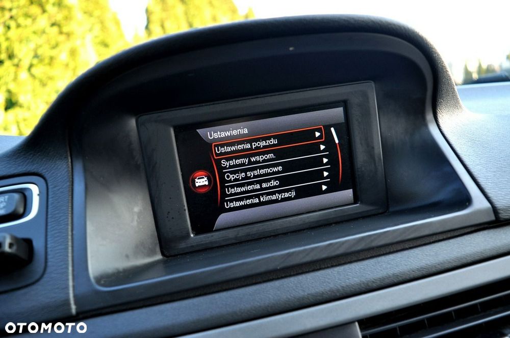 Volvo V70 2.5T Kinetic - 22