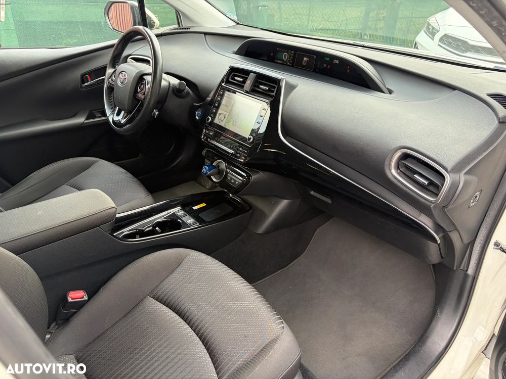 Toyota Prius - 7