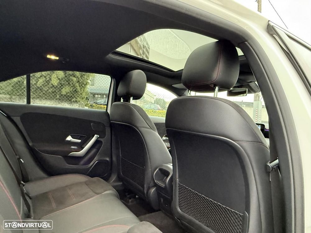 Mercedes-Benz A 250 Limousine e AMG Line - 47