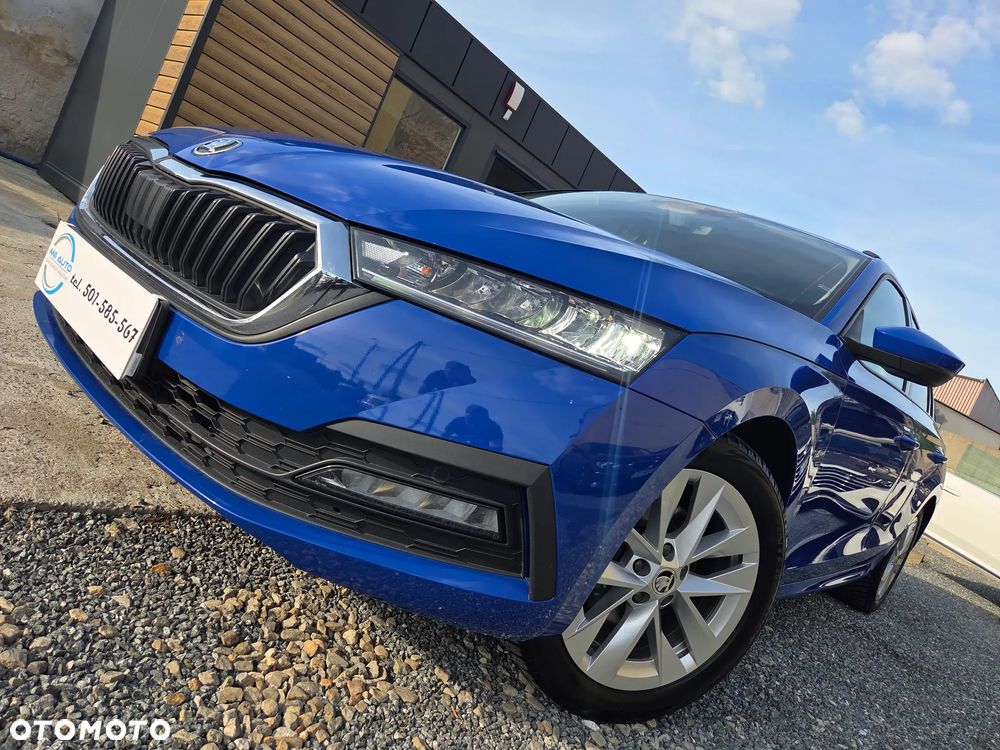 Skoda Octavia 2.0 TDI Ambition DSG - 2