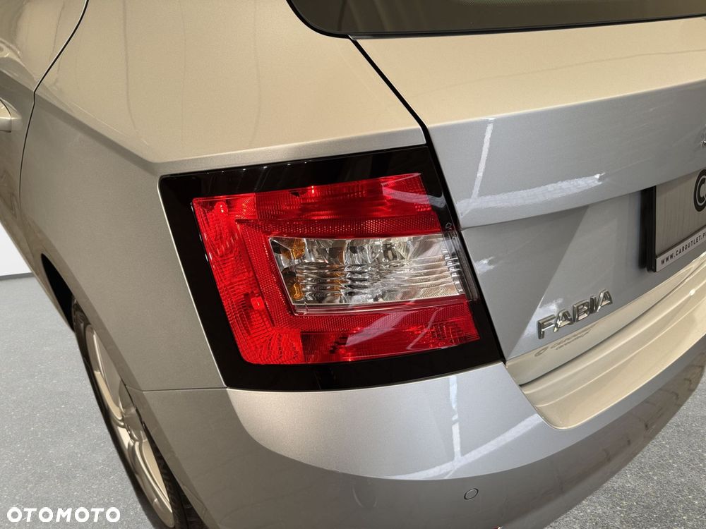 Skoda Fabia - 12