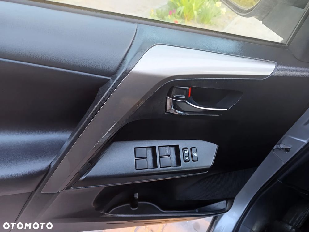 Toyota RAV4 2.0 D-4D Prestige 4x2 - 7