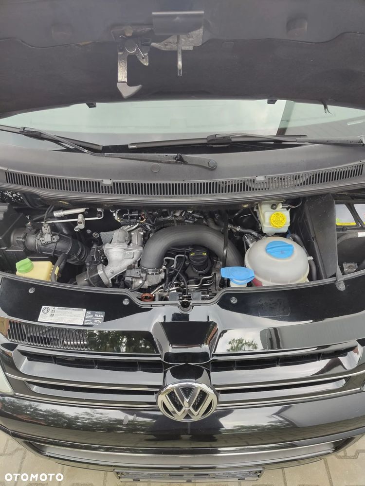 Volkswagen Multivan - 8