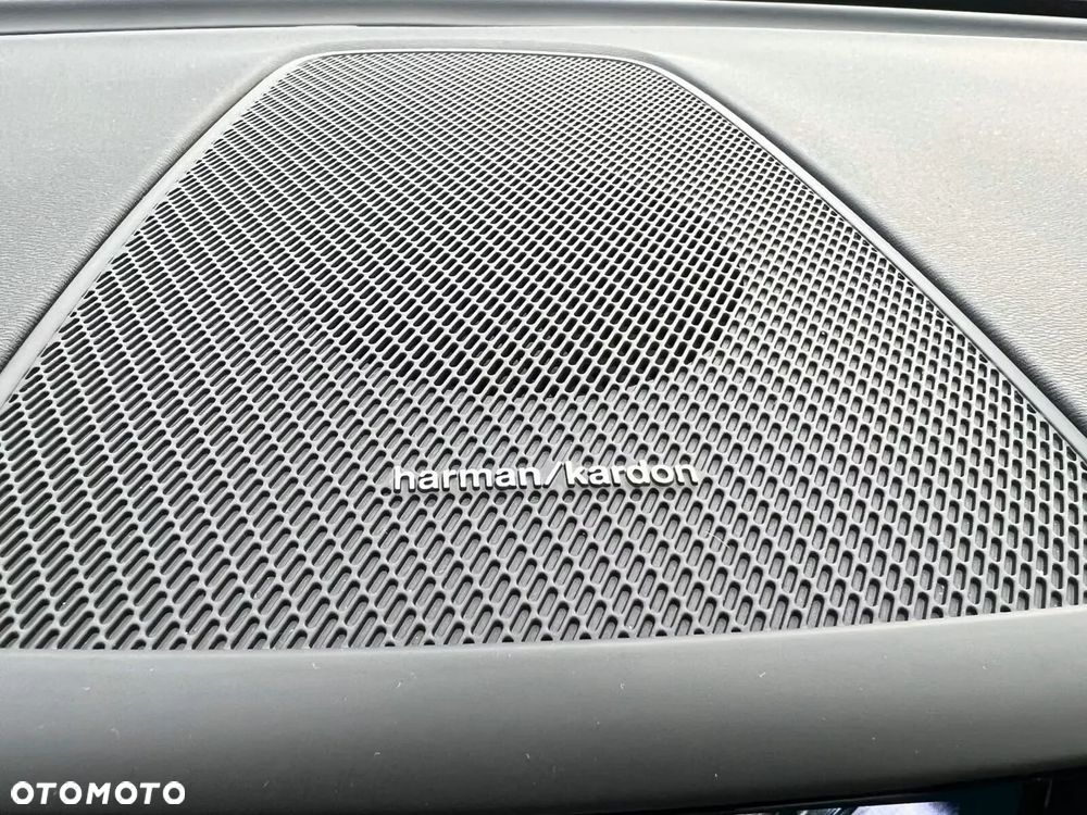 Volvo XC 60 T8 AWD Plus Black Edition - 20