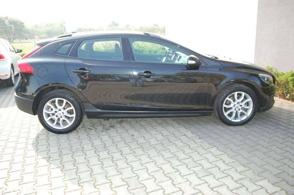 Volvo V40 - 17