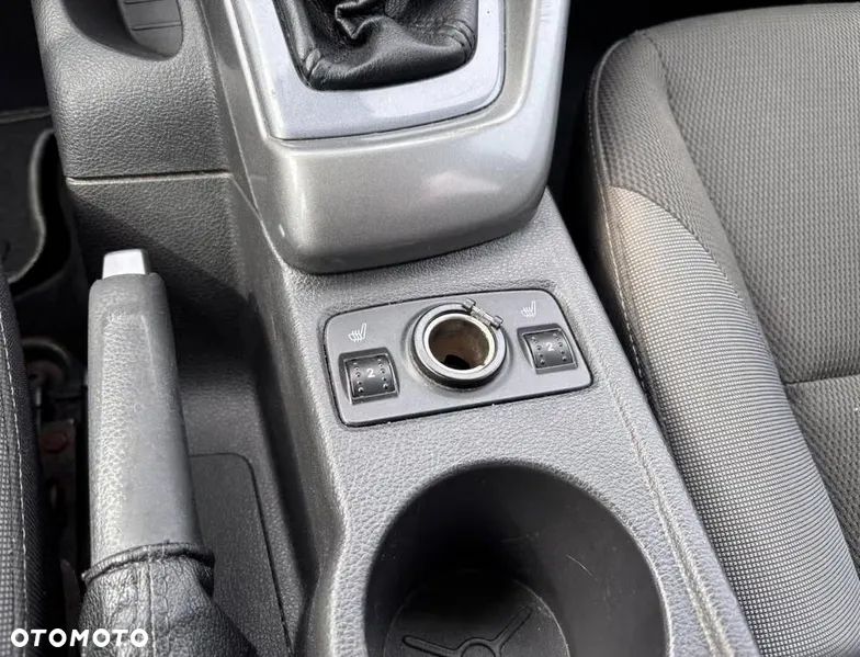 Ford Focus 1.6 Titanium - 11