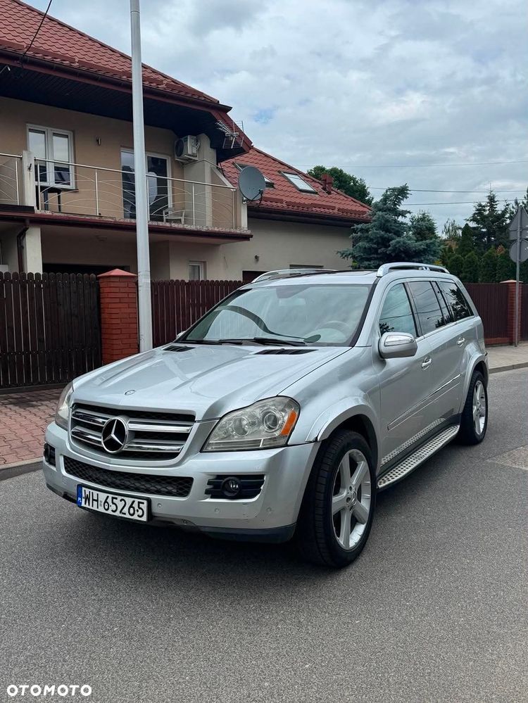 Mercedes-Benz GL - 4