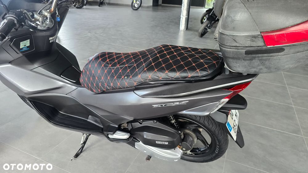 Honda PCX - 32