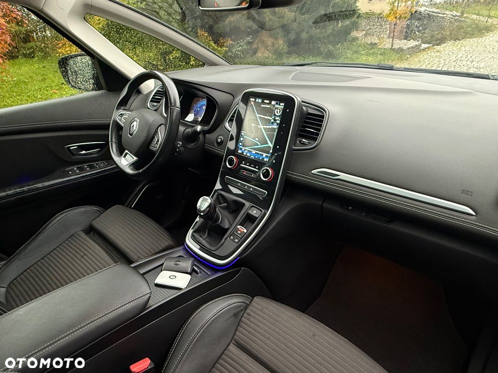 Renault Scenic Energy TCe 130 S&S Bose Edition - 18