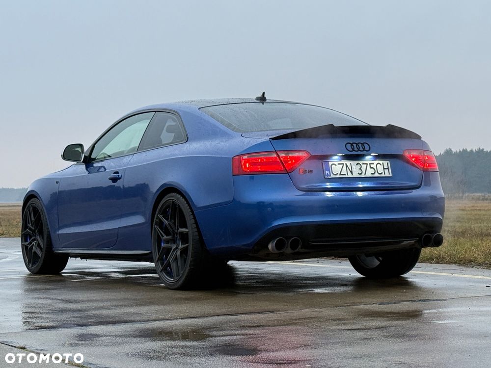 Audi S5 Coupé - 1