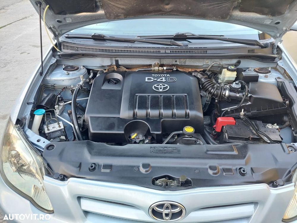 Toyota Corolla - 5
