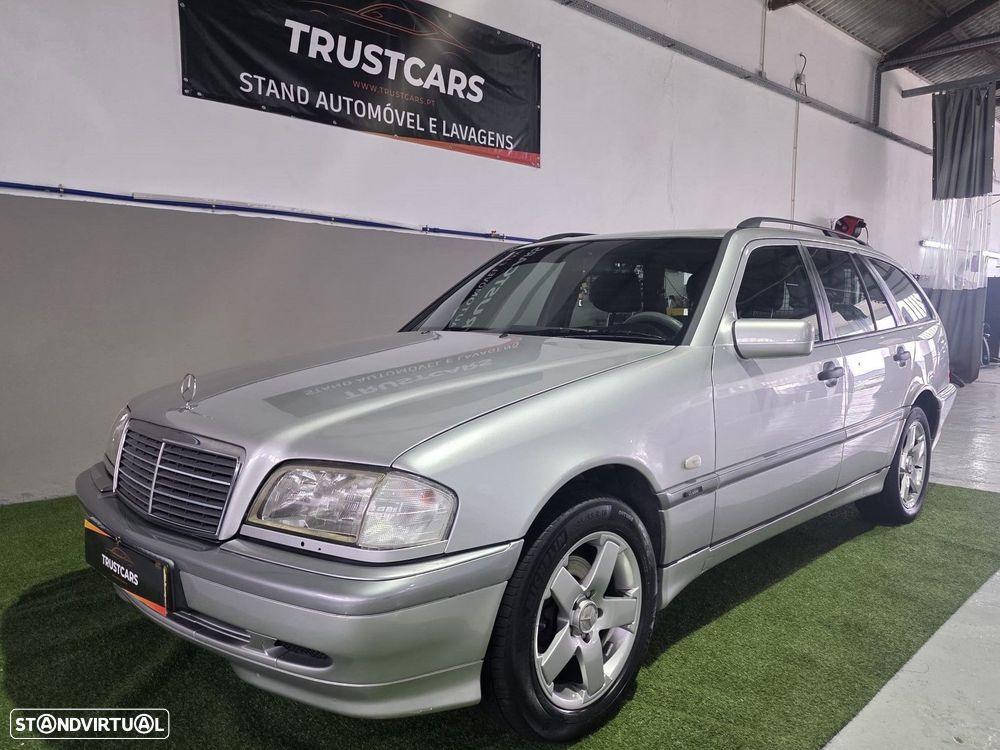 Mercedes-Benz C 220 - 1