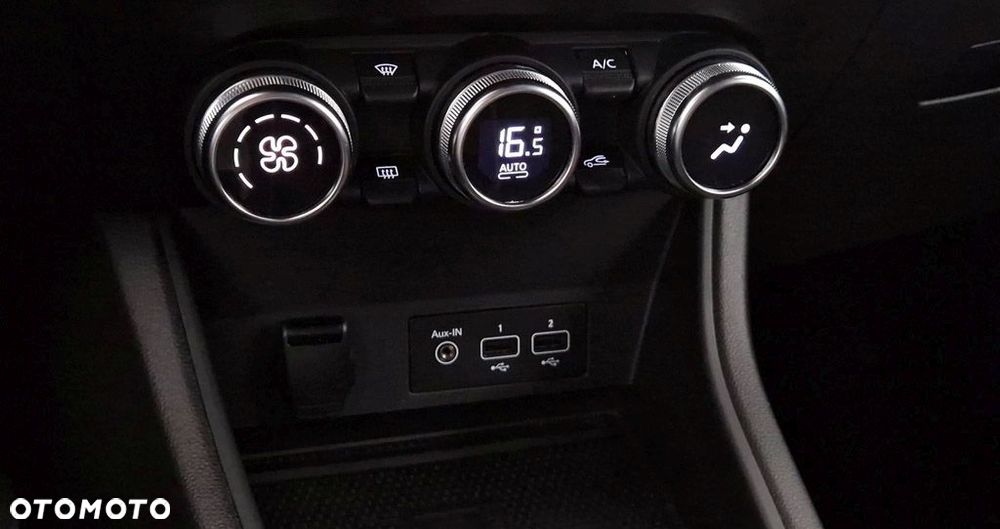 Renault Captur 1.0 TCe Techno - 11