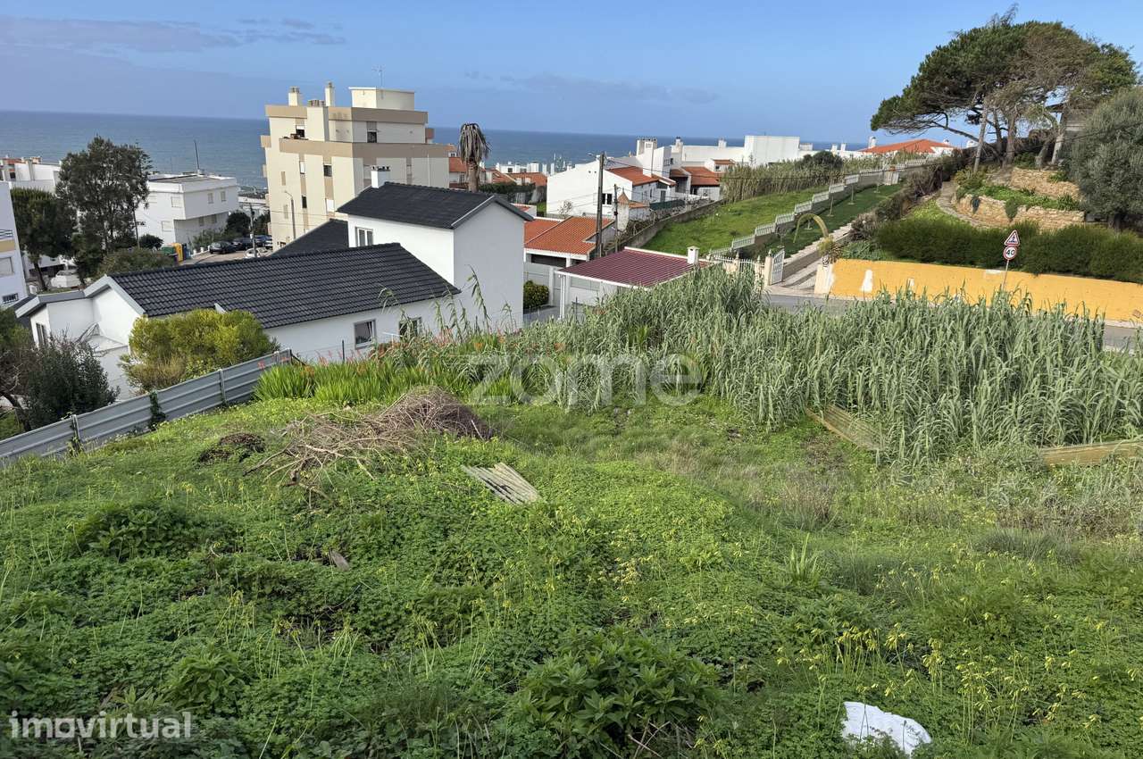 Lote de terreno urbano com 183 m² e vista mar - Grande imagem: 2/7