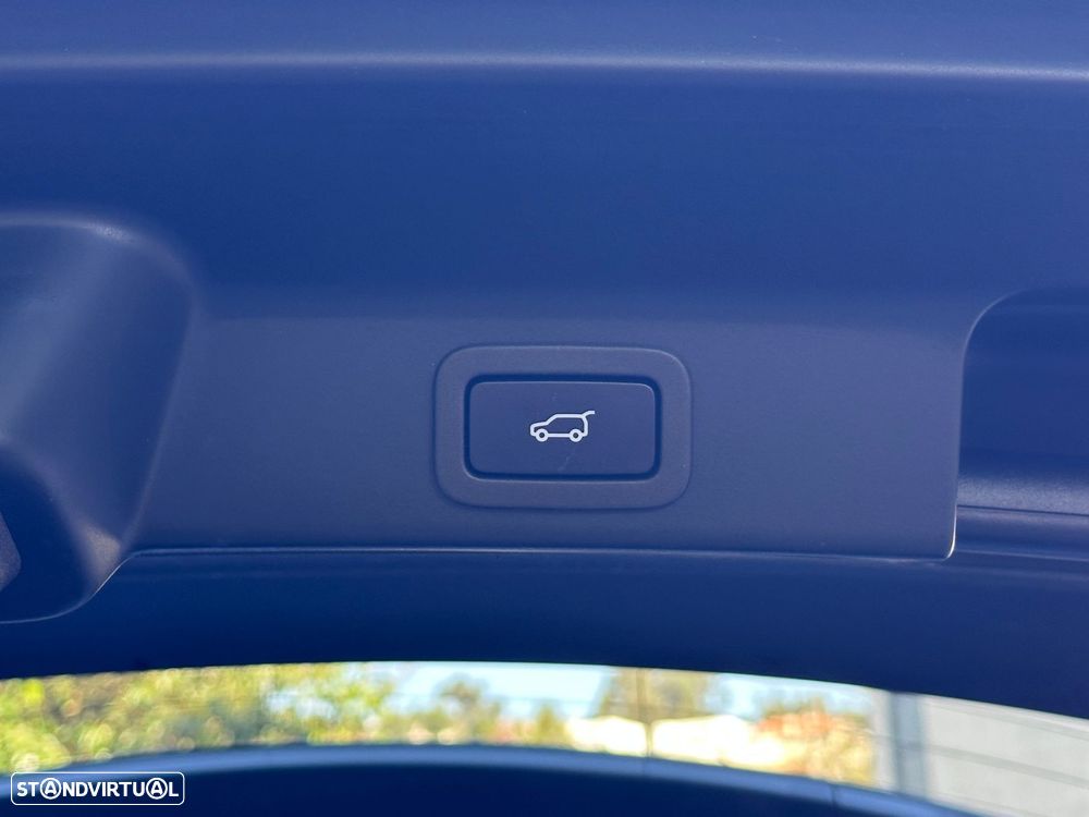 Jaguar F-Pace 2.0 P400e AWD - 19
