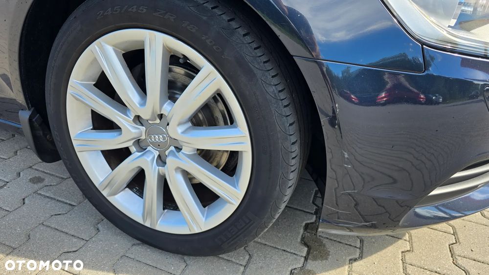 Audi A6 Avant - 11