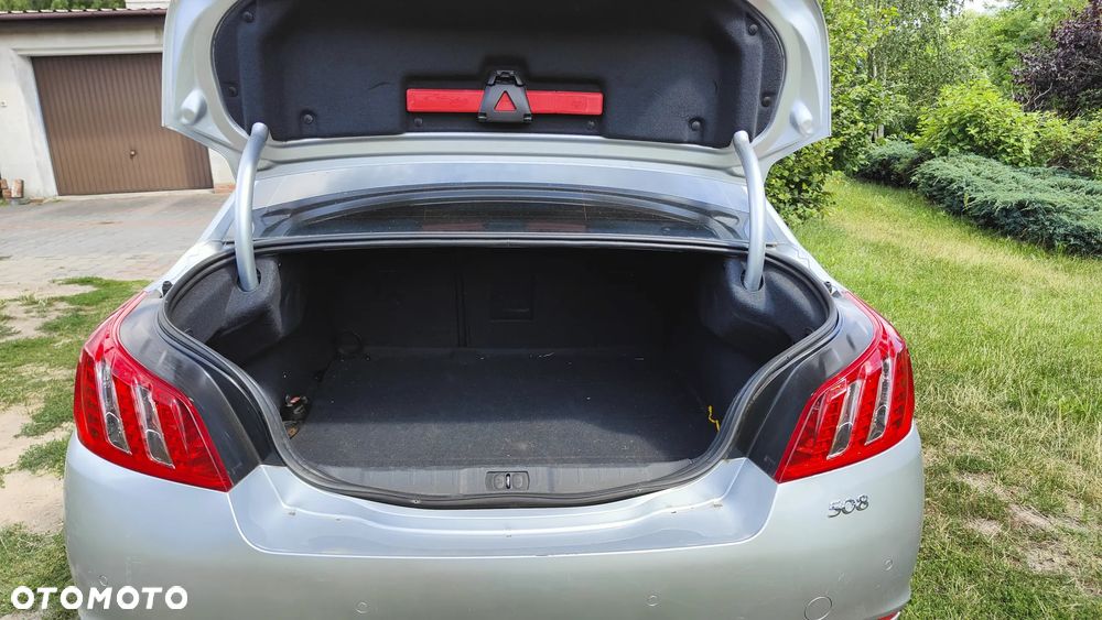 Peugeot 508 - 8