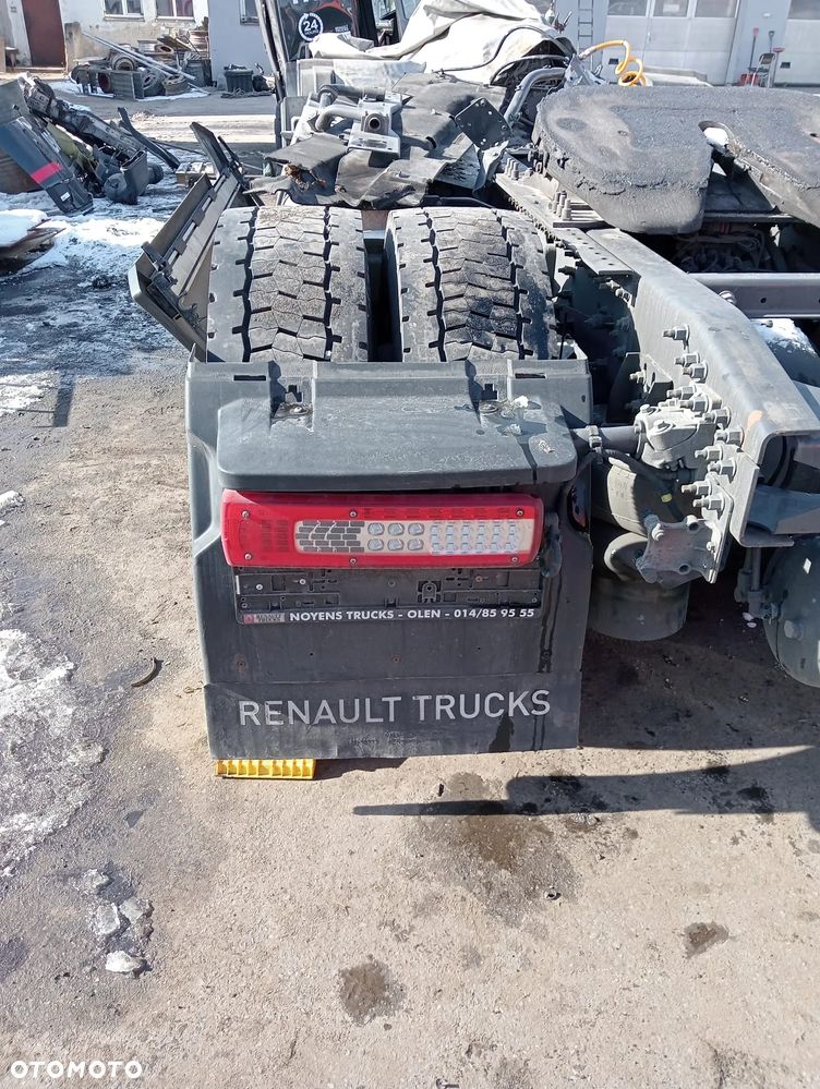 Błotnik z lampą - 2