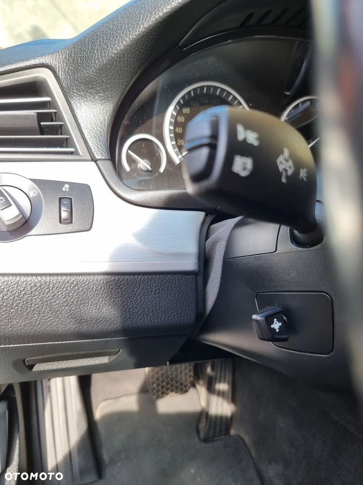 BMW Seria 5 535i xDrive - 20