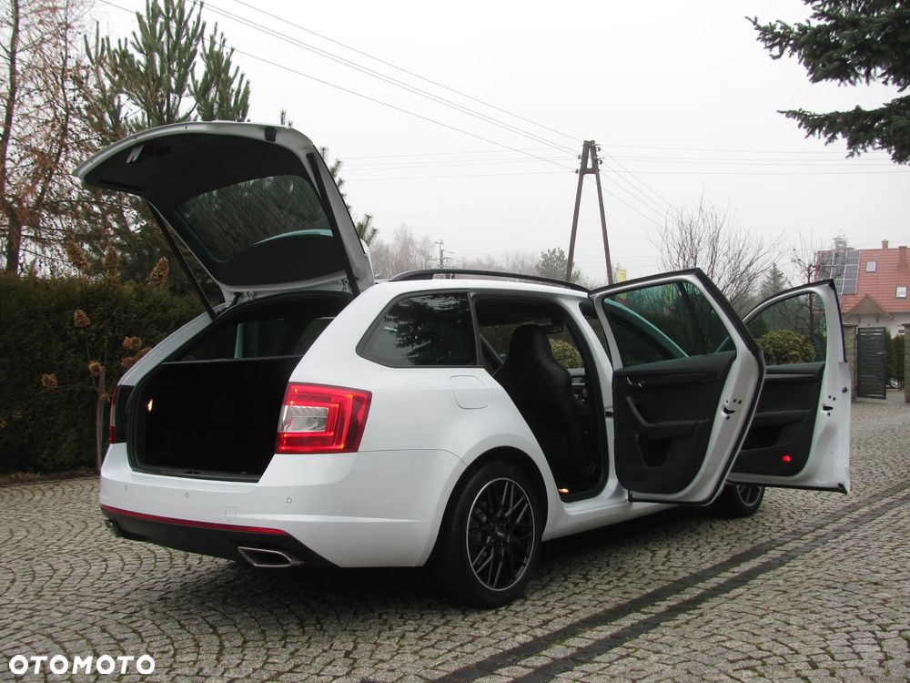 Skoda Octavia 2.0 TDI (Green tec) RS - 14