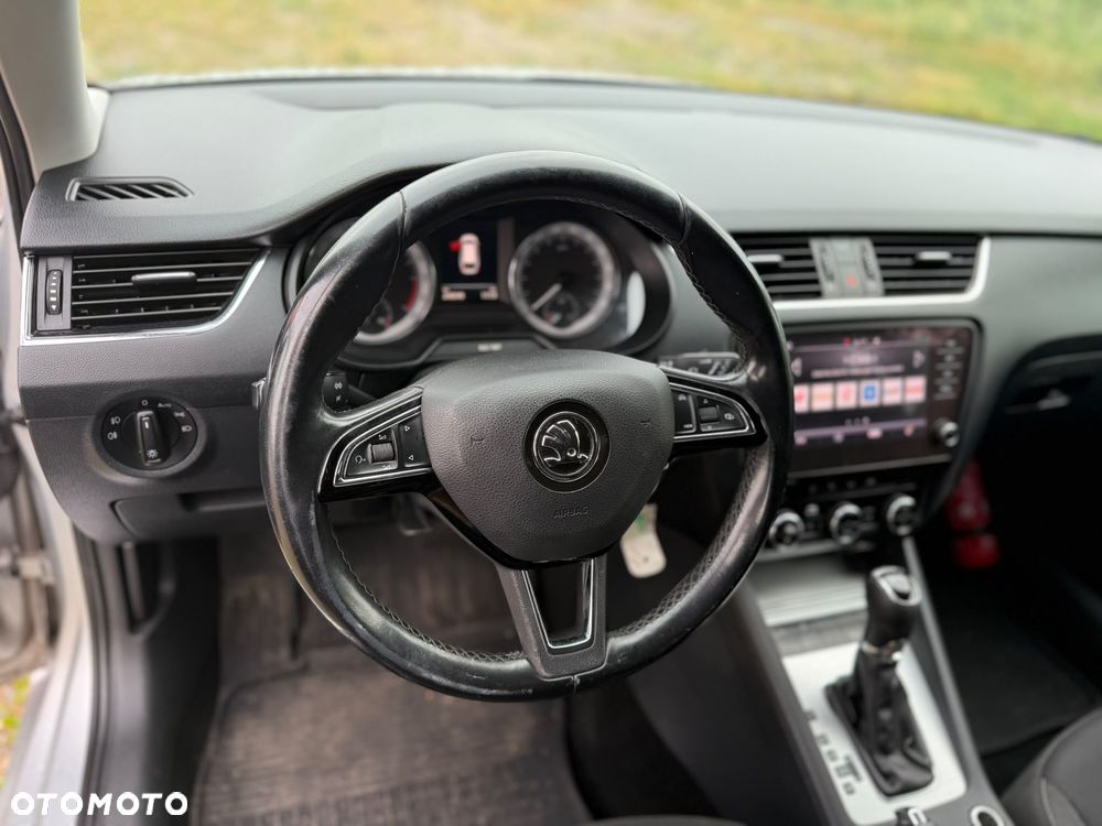 Skoda Octavia 1.6 TDI DSG Style - 8
