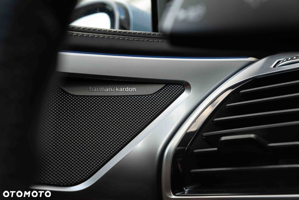 BMW Seria 8 M850i xDrive - 17
