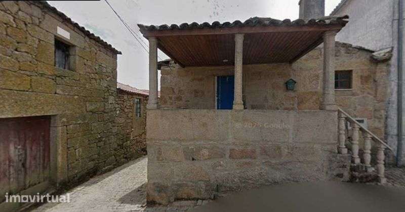 CASA A RECUPERAR NA ALDEIA troco por Auto caravana ou caravana - Grande imagem: 3/12