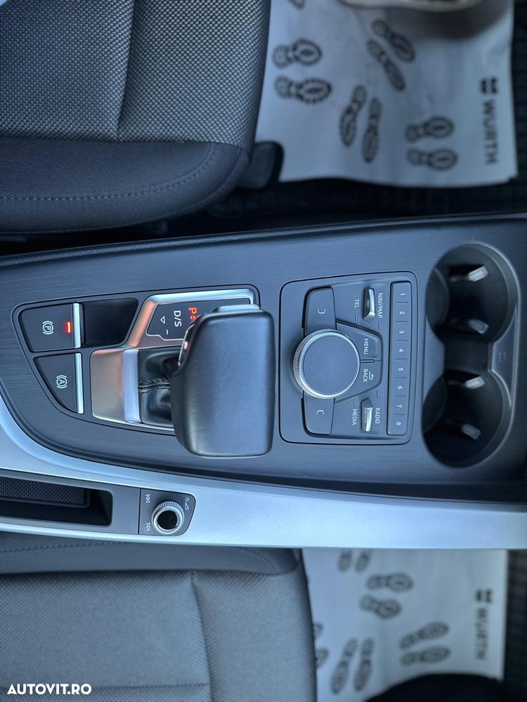 Audi A4 35 TDI S tronic - 16