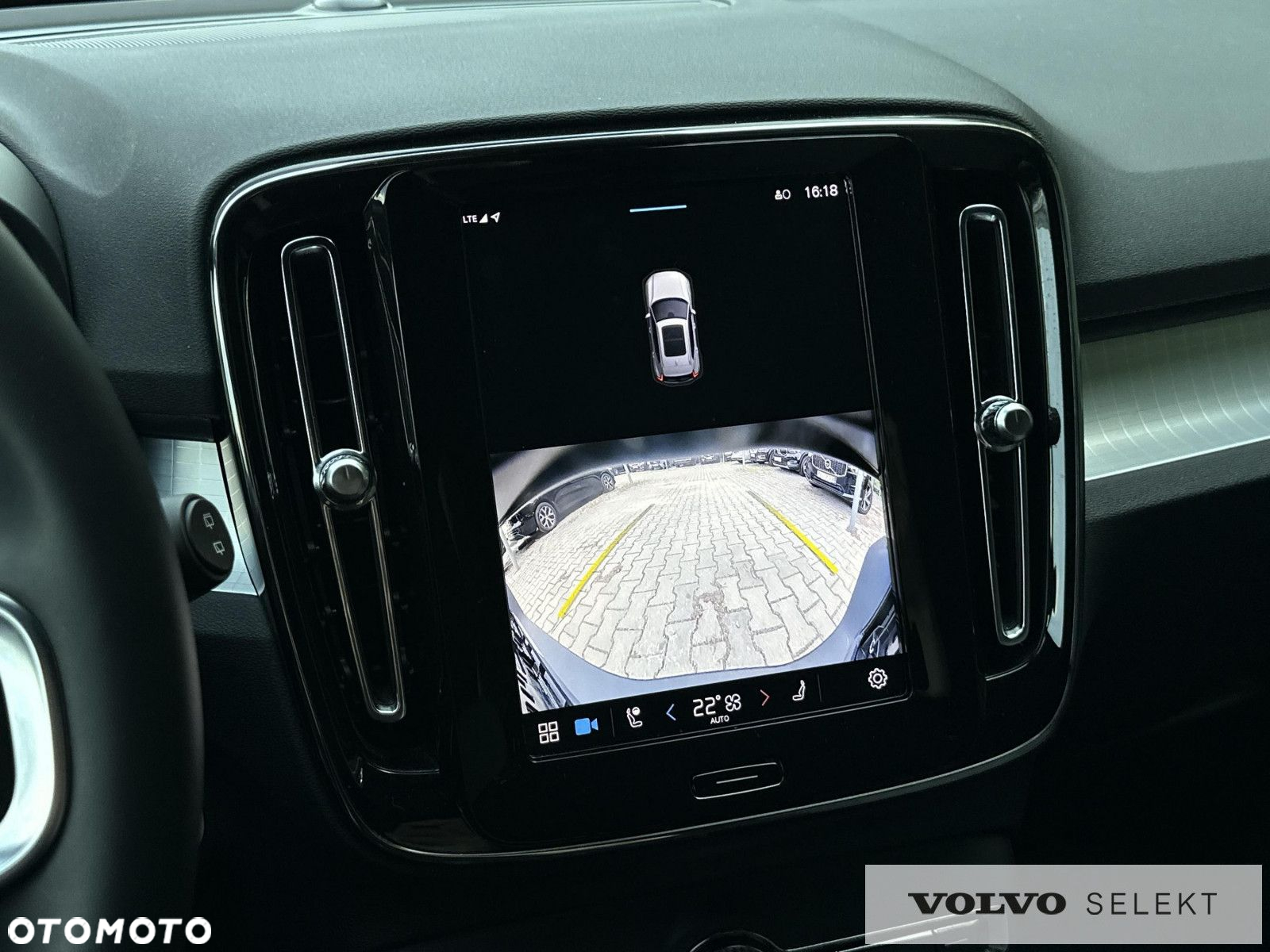 Volvo XC 40 - 26