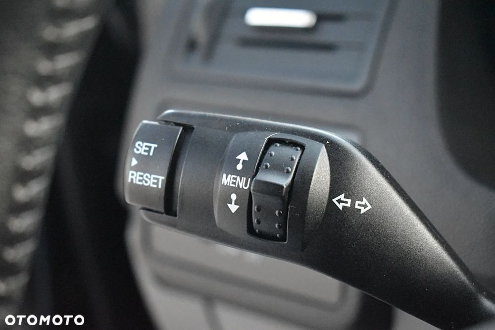 Ford Kuga 2.0 TDCi 4x4 Titanium - 33