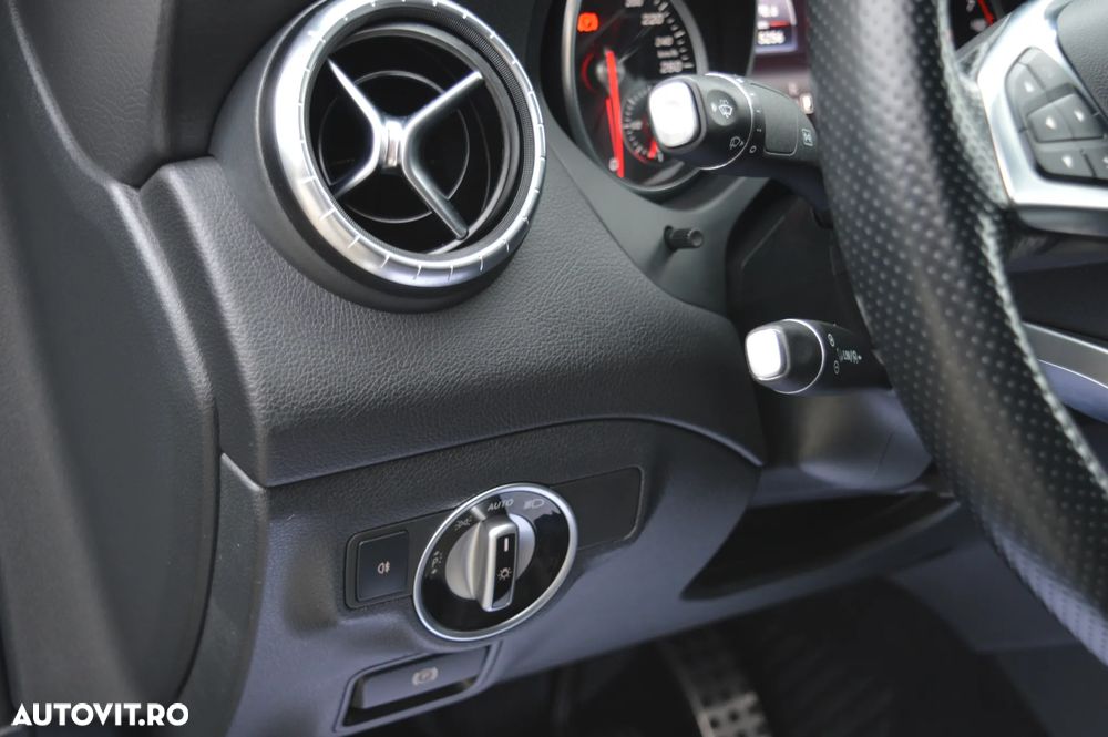 Mercedes-Benz CLA 250 4MATIC SB Aut. - 30