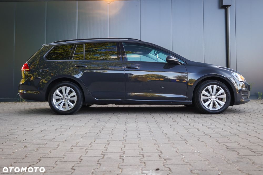Volkswagen Golf 1.6 TDI BMT Comfortline - 5