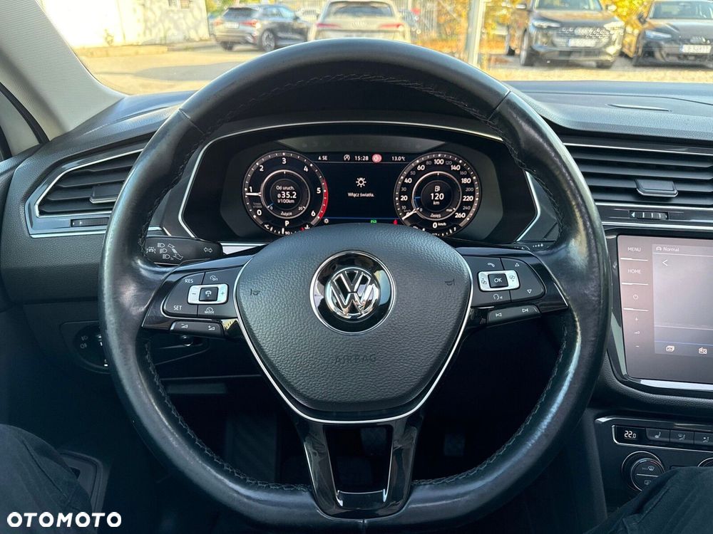 Volkswagen Tiguan Allspace 2.0 TDI 4Mot SCR Highline DSG 7os - 17